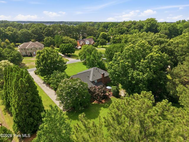 4105 Sterling Trace Drive, Winterville, NC 28590