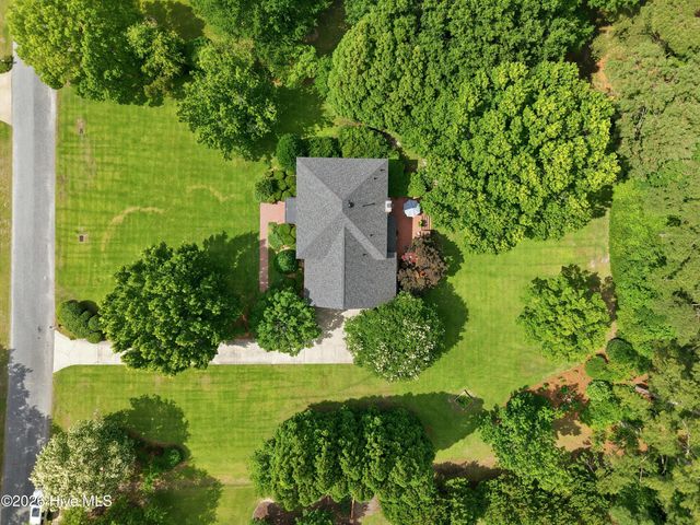 4105 Sterling Trace Drive, Winterville, NC 28590