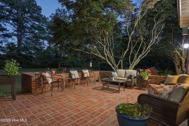 4105 Sterling Trace Drive, Winterville, NC 28590