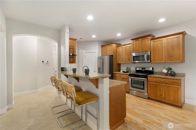 1316 216th Street SW, Lynnwood, WA 98036