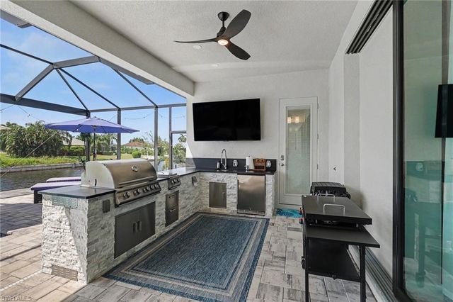1250 NW 38th PL, Cape Coral, FL 33993