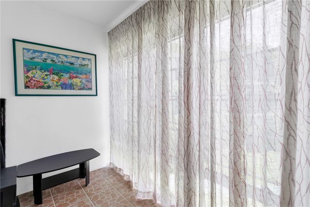 1100 Ponce De Leon Circle E201, Vero Beach, FL 32960