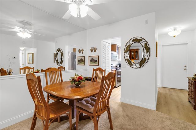 1100 Ponce De Leon Circle E201, Vero Beach, FL 32960