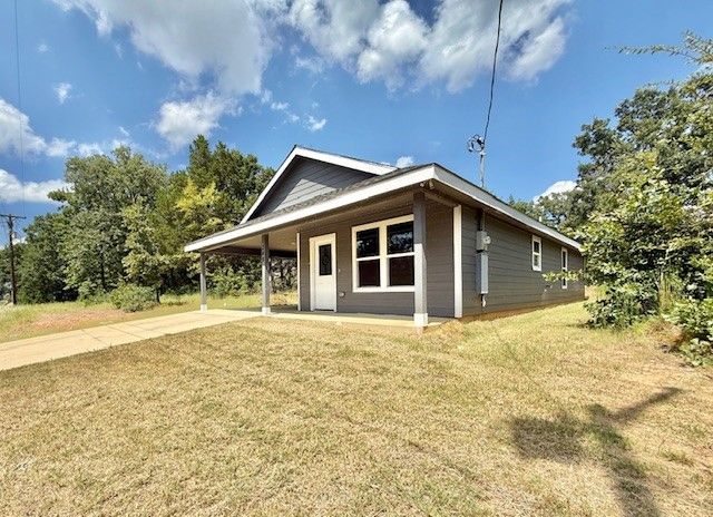 348 N Cherokee Shores Drive, Mabank, TX 75156