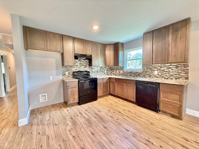 348 N Cherokee Shores Drive, Mabank, TX 75156