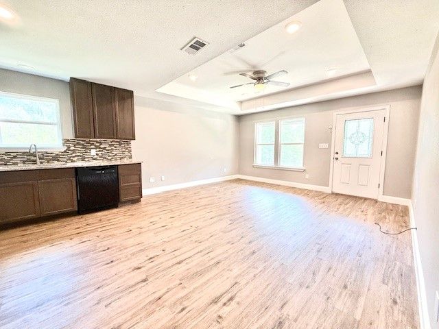 348 N Cherokee Shores Drive, Mabank, TX 75156