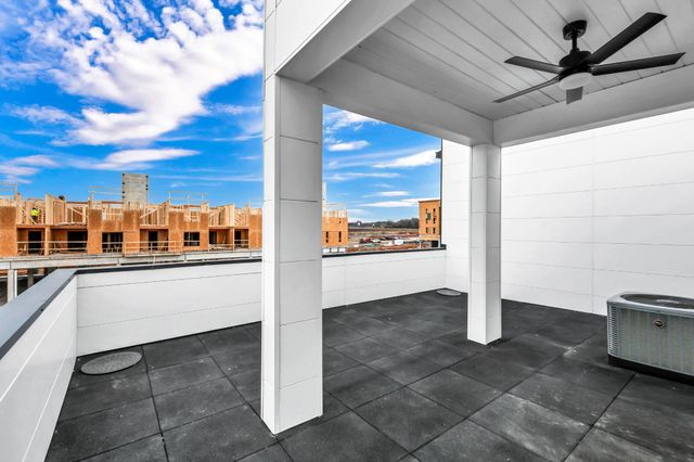 2435 Pea Ridge Rd, Clarksville, TN 37040