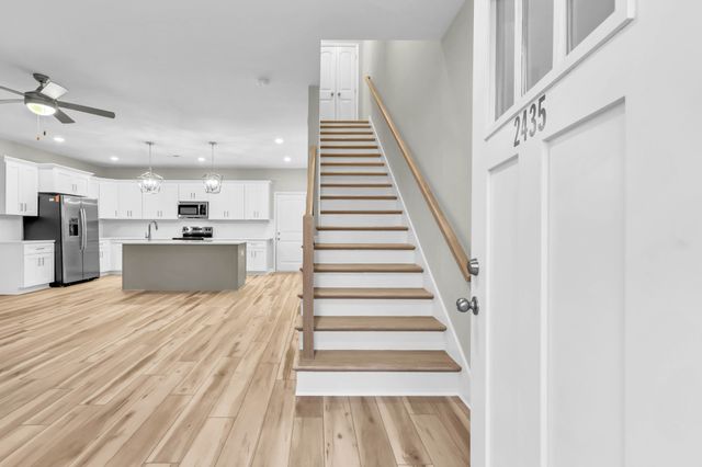 2435 Pea Ridge Rd, Clarksville, TN 37040