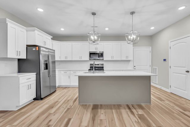 2435 Pea Ridge Rd, Clarksville, TN 37040