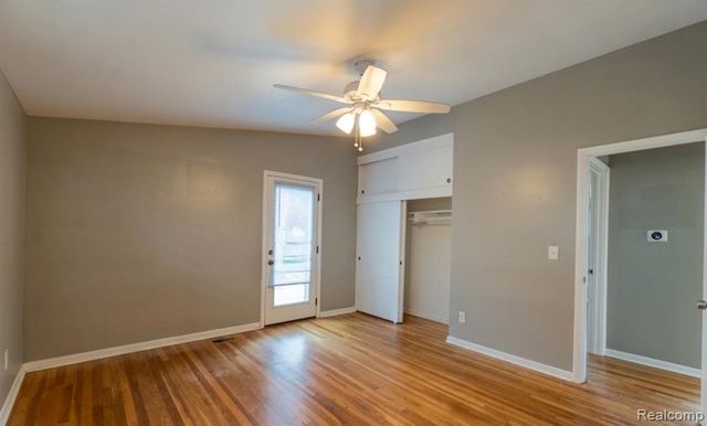 21512 Briarcliff Street, Saint Clair Shores, MI 48082