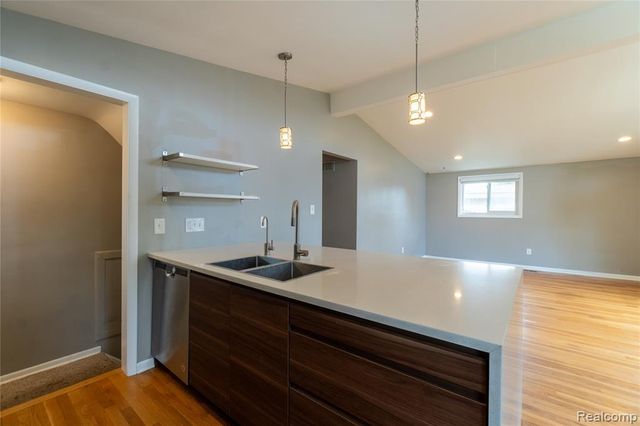 21512 Briarcliff Street, Saint Clair Shores, MI 48082