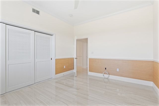 1520 Oak Harbor Boulevard 301, Vero Beach, FL 32967