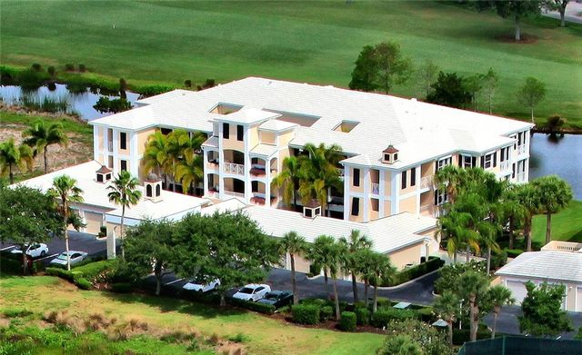 1520 Oak Harbor Boulevard 301, Vero Beach, FL 32967