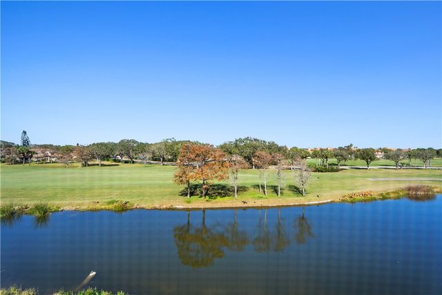 1520 Oak Harbor Boulevard 301, Vero Beach, FL 32967