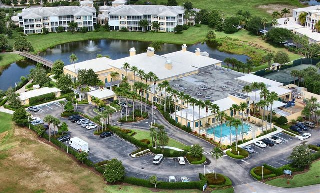 1520 Oak Harbor Boulevard 301, Vero Beach, FL 32967