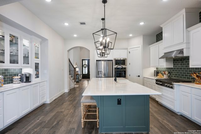 26623 White Eagle, San Antonio, TX 78260