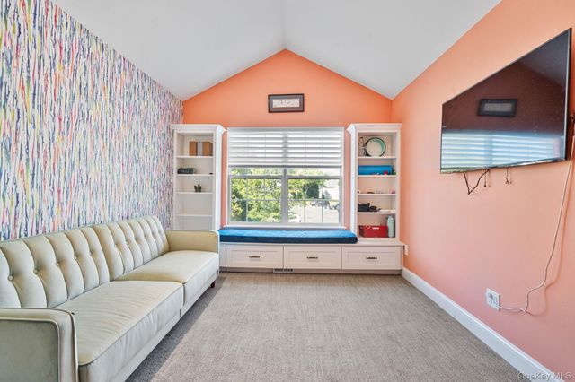 213 Windward Court N, Port Jefferson, NY 11777