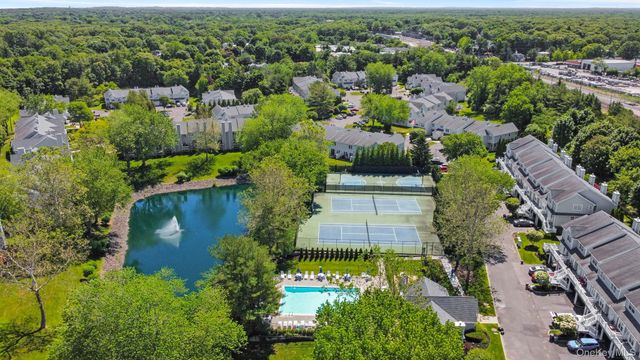 213 Windward Court N, Port Jefferson, NY 11777
