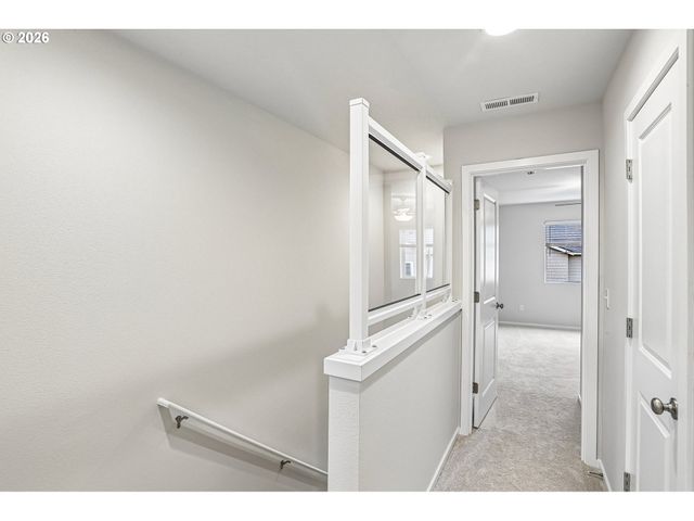 7803 Nw SPIREA St, Portland, OR 97229