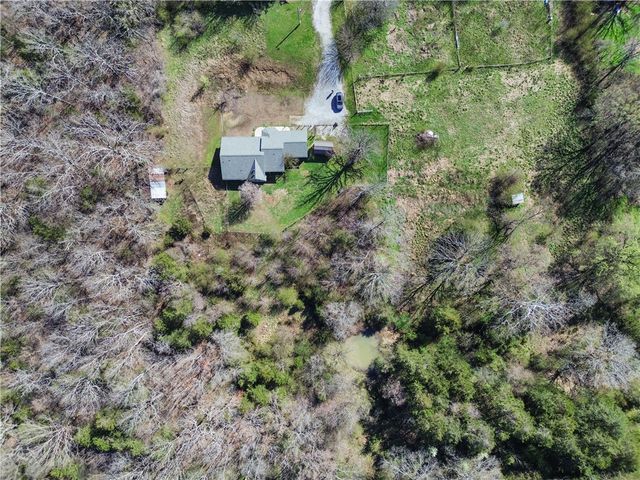 19206 E Black Oak Road, Fayetteville, AR 72701