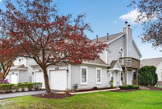 1226 Rhodes Lane 1226, Naperville, IL 60540