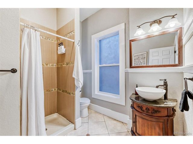 1521 Utica St, Denver, CO 80204