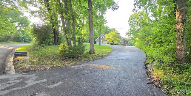 5771 Old Keebler Road, Collinsville, IL 62234