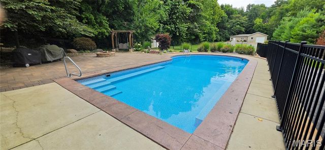 5771 Old Keebler Road, Collinsville, IL 62234