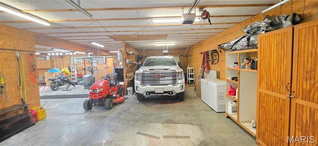 5771 Old Keebler Road, Collinsville, IL 62234