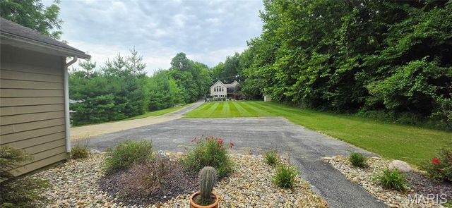 5771 Old Keebler Road, Collinsville, IL 62234