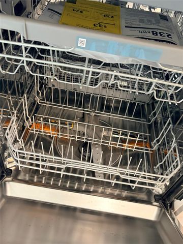 6875 NW 15th St, Margate, FL 33063