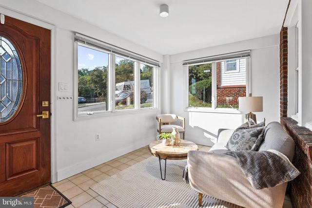 3105 S HIGH ST, Arlington, VA 22202