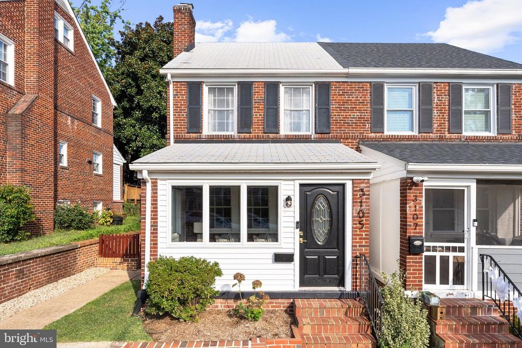 3105 S HIGH ST, Arlington, VA 22202