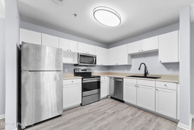 3591 KERNAN Boulevard S 803, Jacksonville, FL 32224