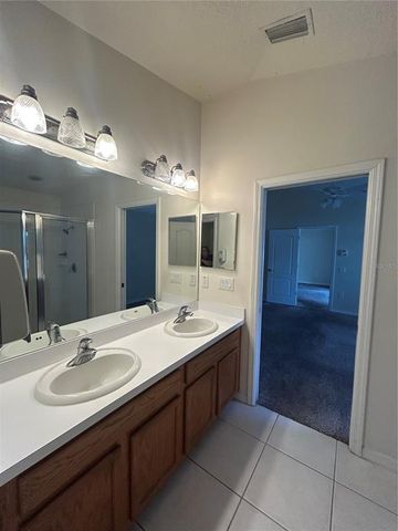 8216 CARRIAGE POINTE DRIVE, Gibsonton, FL 33534