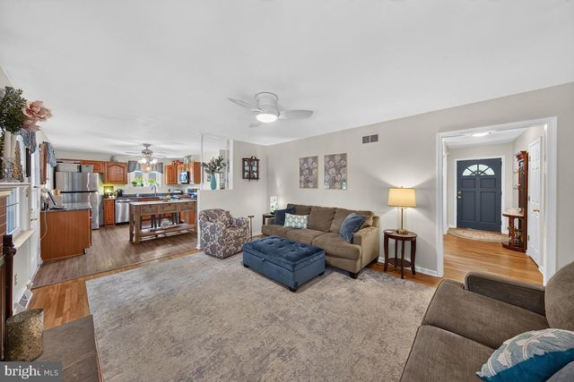 2605 BELAIRE DR, Wilmington, DE 19808