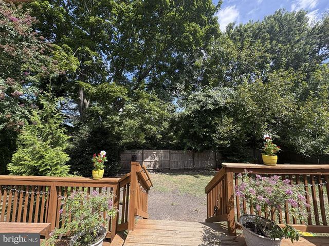 2605 BELAIRE DR, Wilmington, DE 19808