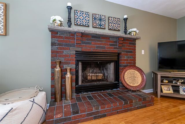 3 Sycamore Lane, Merrimack, NH 03054