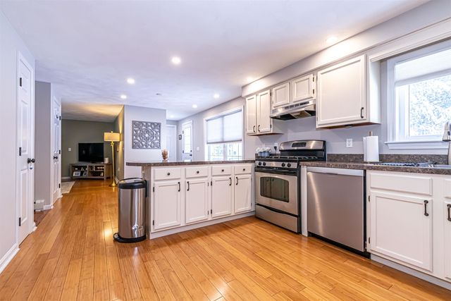 3 Sycamore Lane, Merrimack, NH 03054