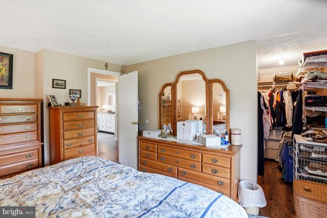 6739 MONROE AVE, Sykesville, MD 21784