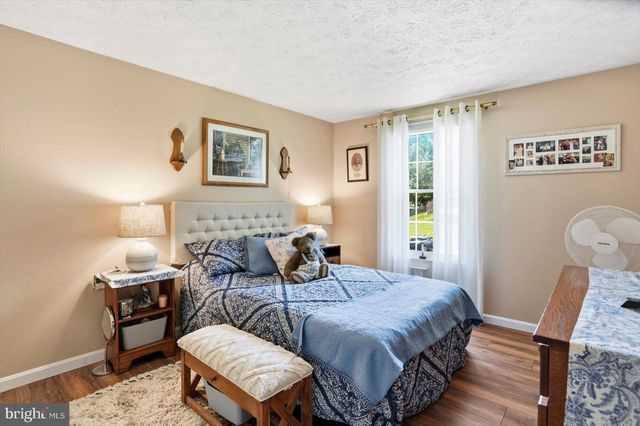 6739 MONROE AVE, Sykesville, MD 21784