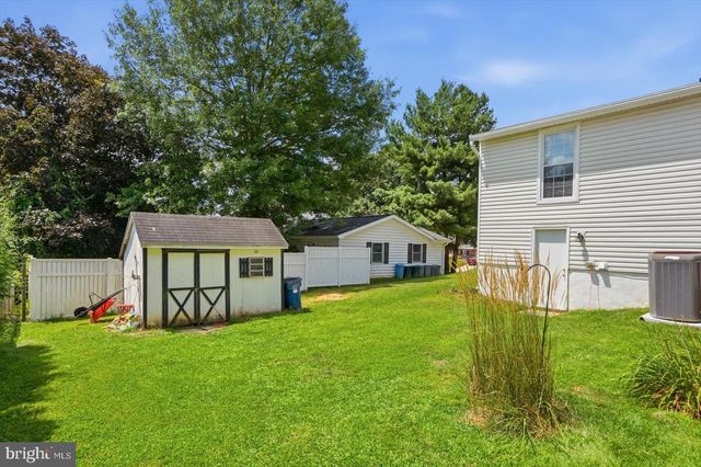 6739 MONROE AVE, Sykesville, MD 21784