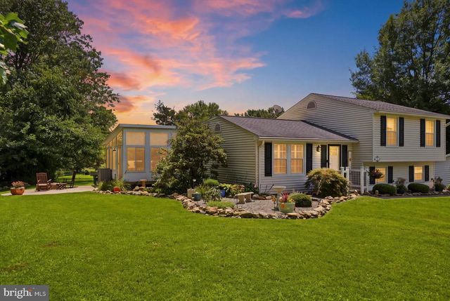 6739 MONROE AVE, Sykesville, MD 21784