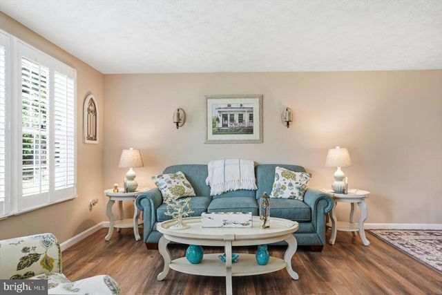 6739 MONROE AVE, Sykesville, MD 21784
