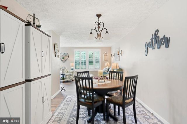6739 MONROE AVE, Sykesville, MD 21784