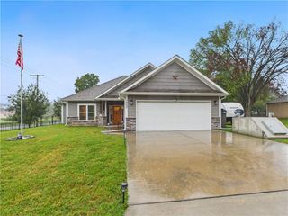 1520 S Madison Avenue, Sedalia, MO 65301