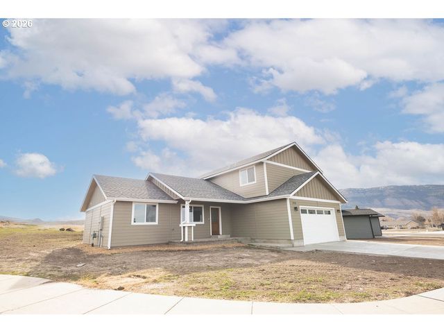 370 HERITAGE Ln, Union, OR 97883