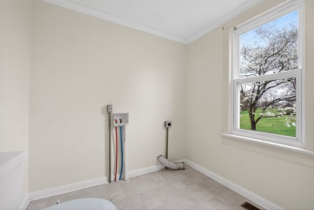 143 Virginia St, Cookeville, TN 38506