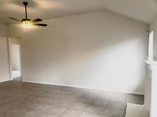 608 NW 21st Street, Moore, OK 73160