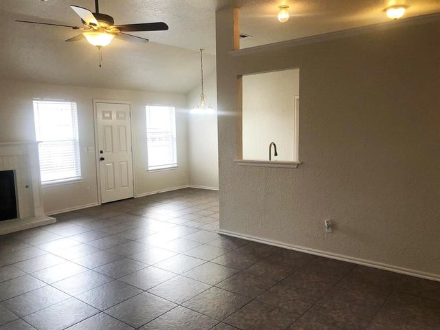 608 NW 21st Street, Moore, OK 73160